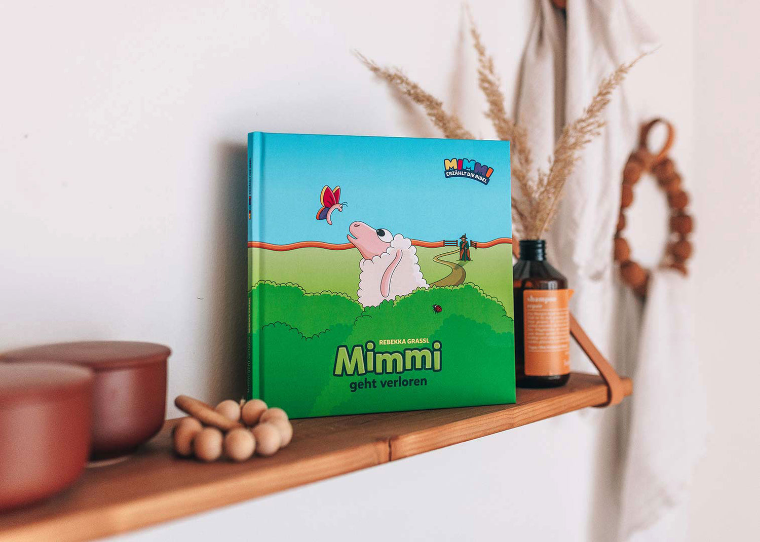 Buch "Mimmi geht verloren" auf Bücherregal